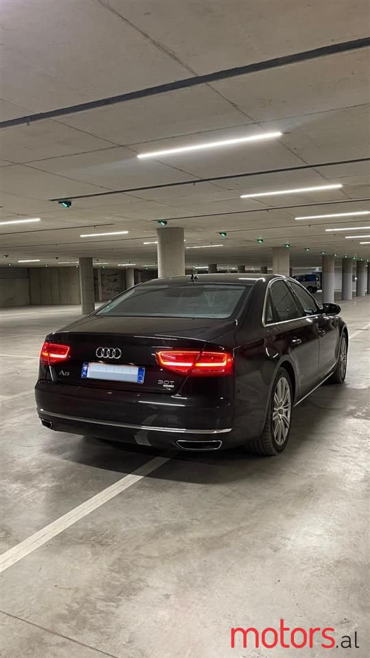 2013' Audi A8 photo #3