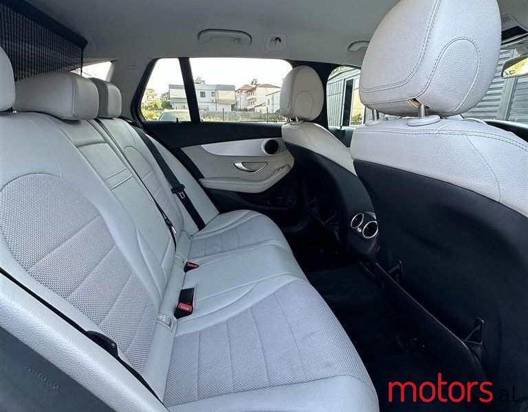 2014' Mercedes-Benz C 220 photo #6