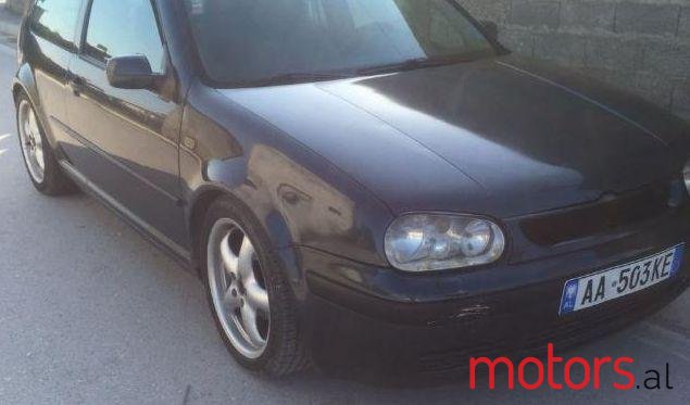 1999' Volkswagen Golf photo #3