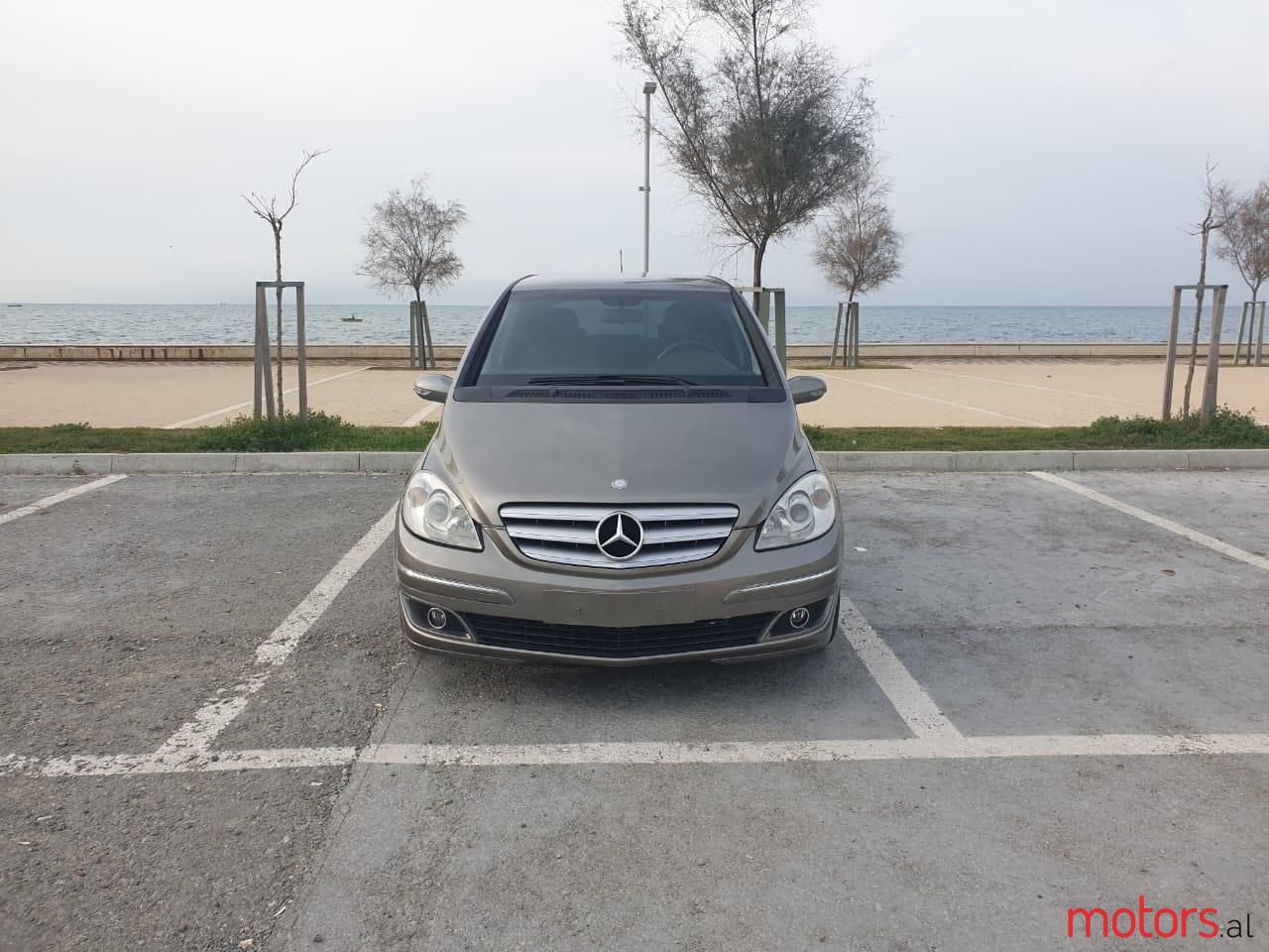 2007' Mercedes-Benz B 200 photo #1