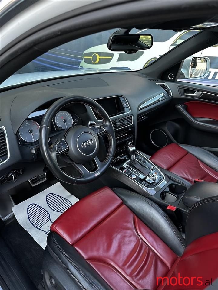 2014' Audi SQ5 photo #1