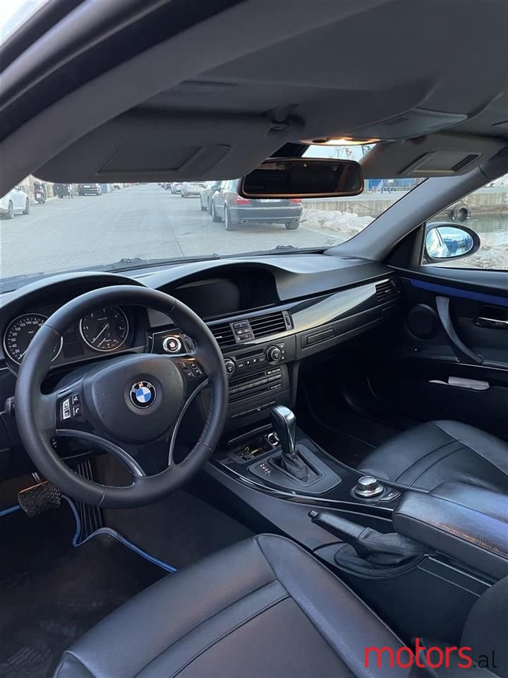 2007' BMW 330 photo #3