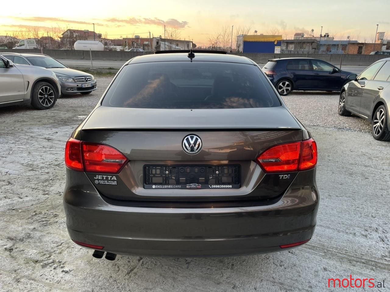 2012' Volkswagen Jetta photo #5