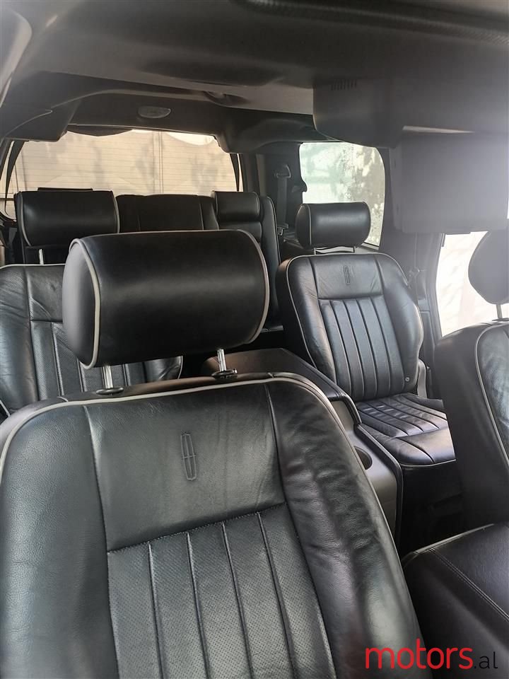 2006' Lincoln Navigator photo #2