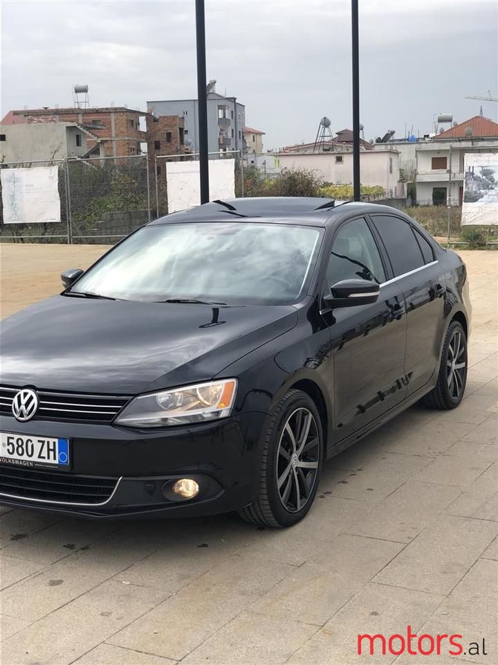 2014' Volkswagen Jetta photo #5