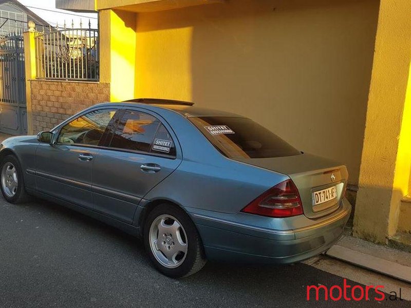 2001' Mercedes-Benz C 220 photo #1