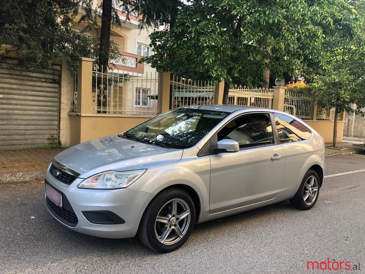 2009' Ford Focus photo #1