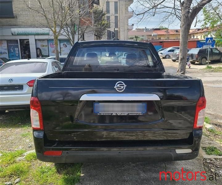 2013' SsangYong Korando photo #5