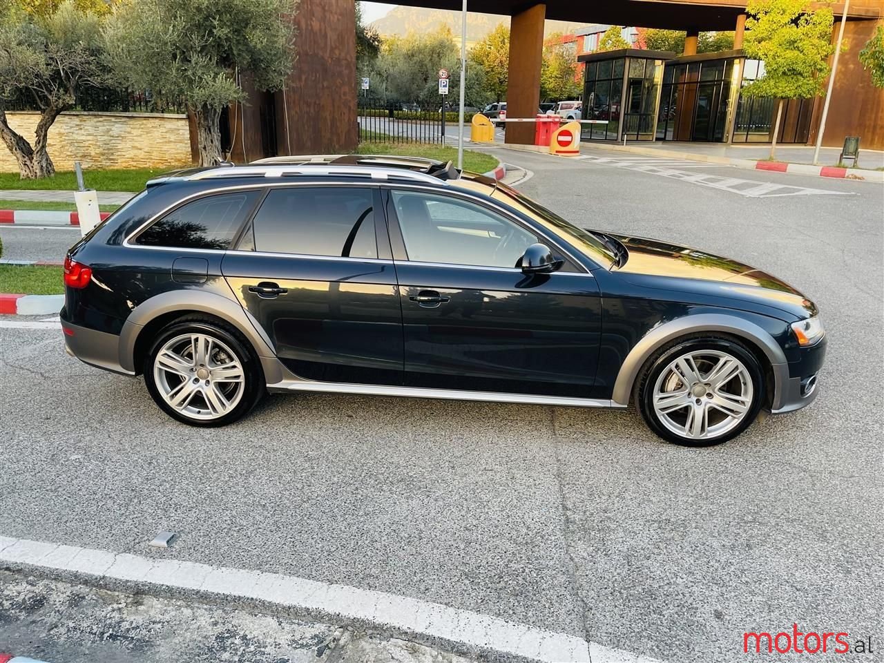 2015' Audi A4 photo #6