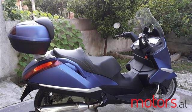 2006' Aprilia Atlantic photo #1