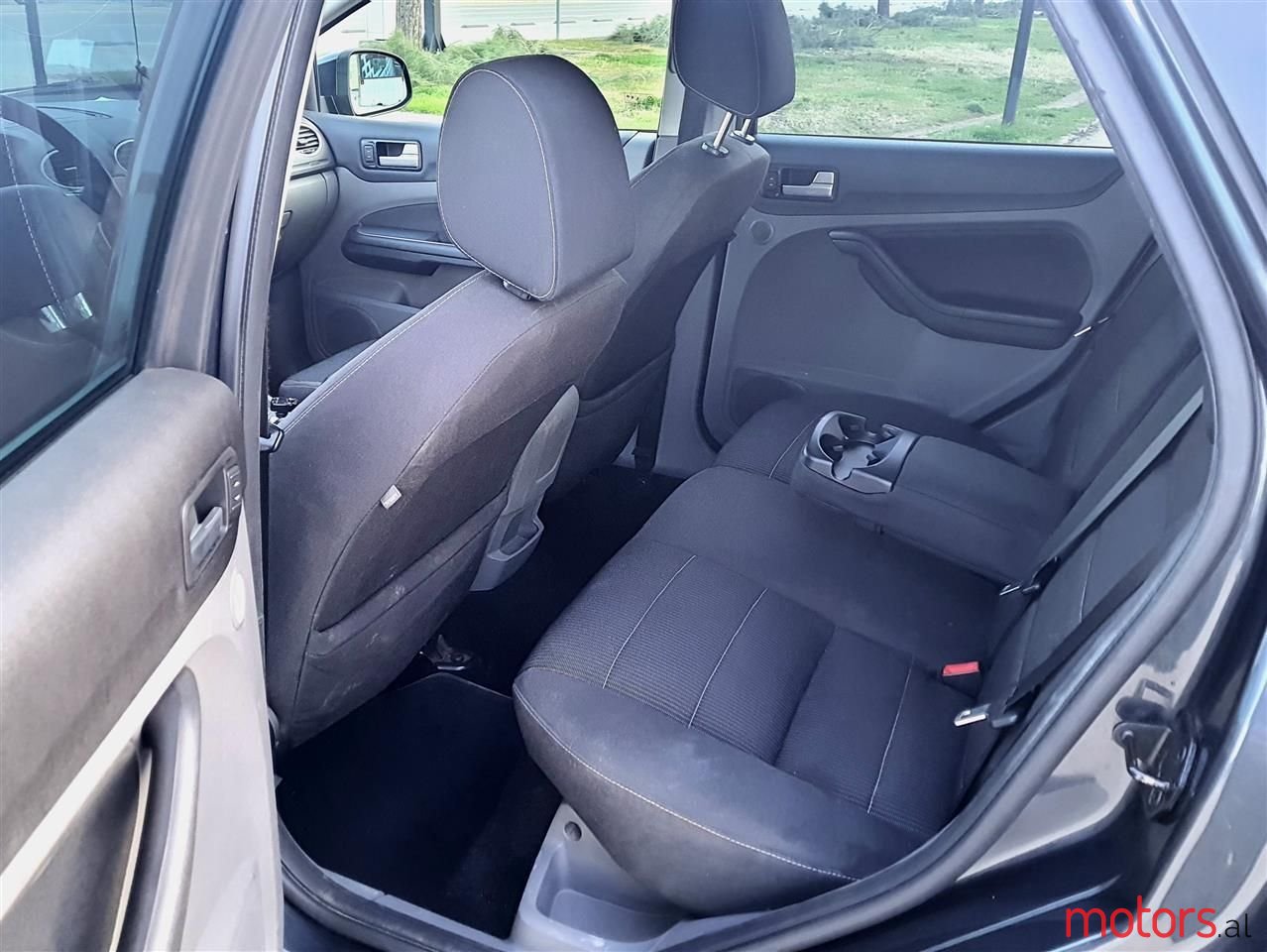 2008' Ford Focus photo #3