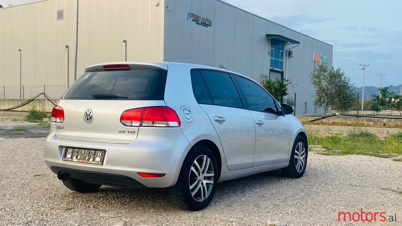 2010' Volkswagen Golf photo #6