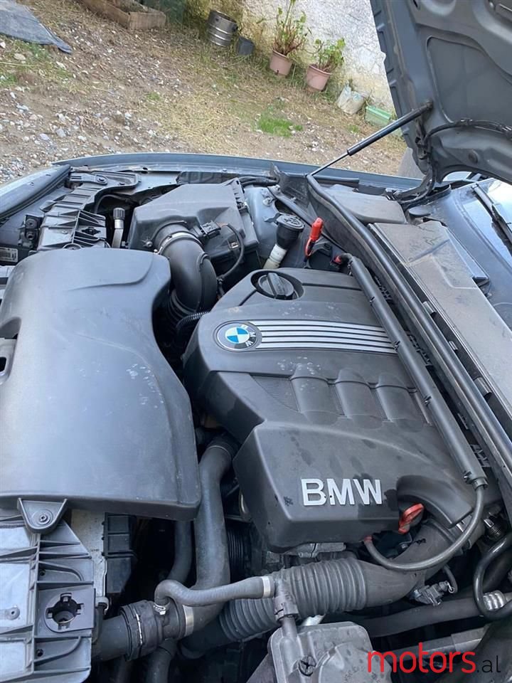 2011' BMW 116 photo #5