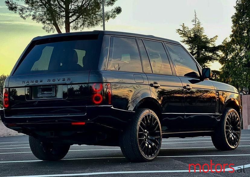 2011' Land Rover Range Rover photo #3