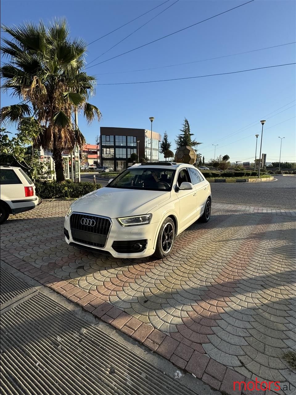 2013' Audi Q3 photo #3