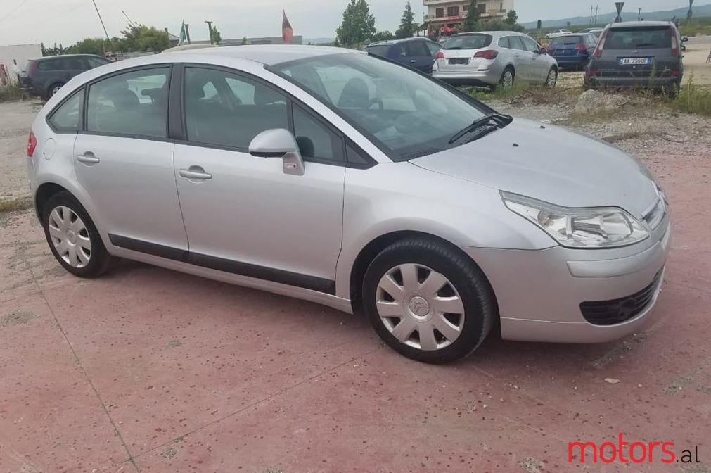 2009' Citroen C4 photo #1