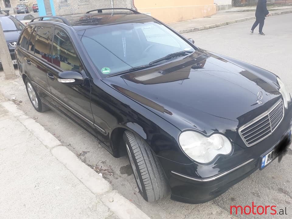 2004' Mercedes-Benz C-Class photo #4