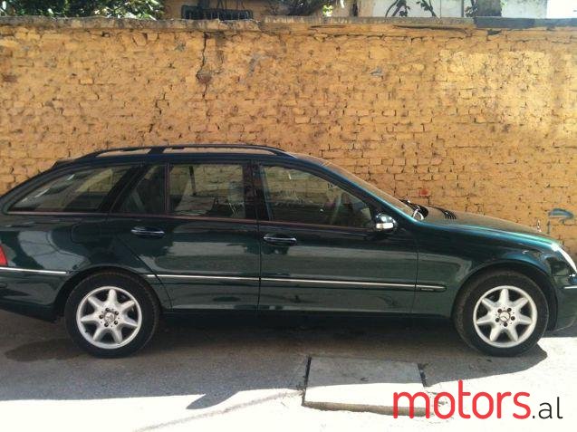 2002' Mercedes-Benz C-Class photo #1