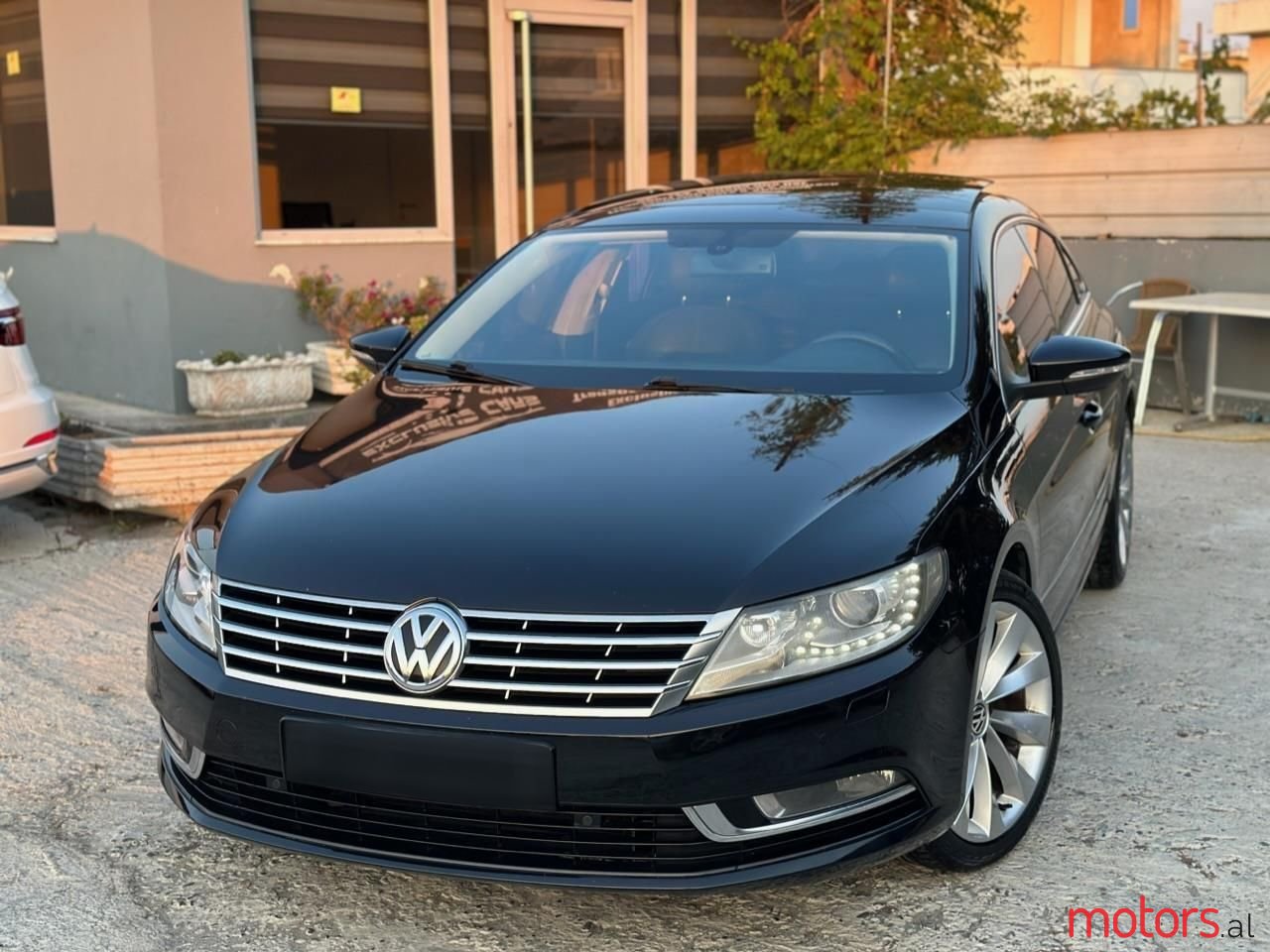 2013' Volkswagen photo #1