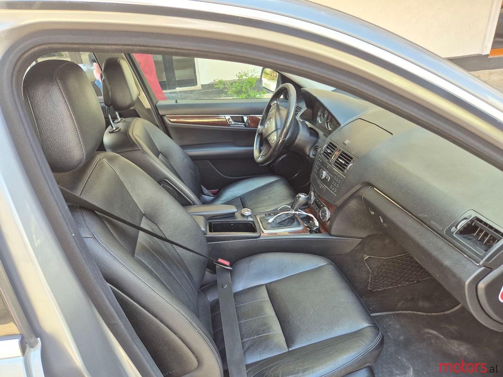 2007' Mercedes-Benz 220 photo #2