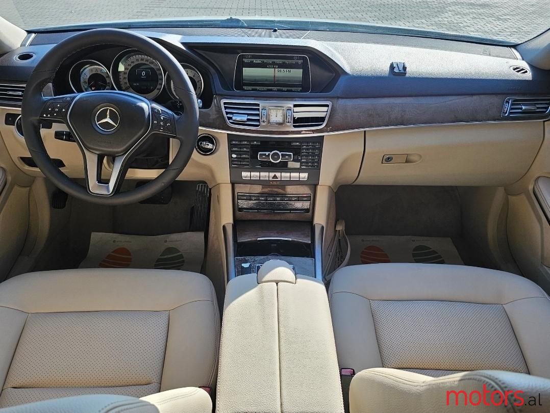 2015' Mercedes-Benz E 350 photo #5