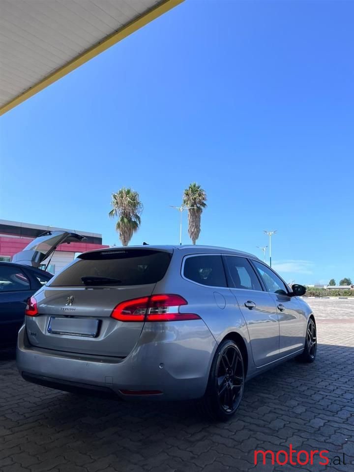 2014' Peugeot 308 photo #4