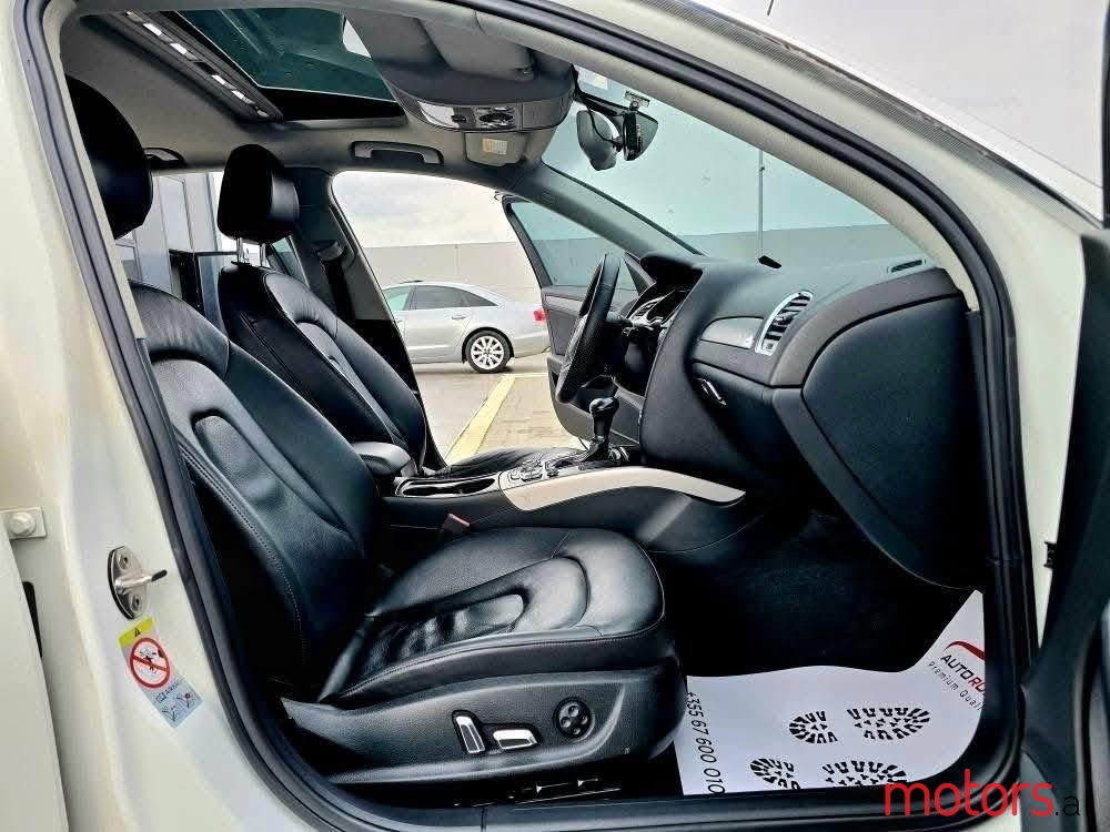 2012' Audi A4 photo #4