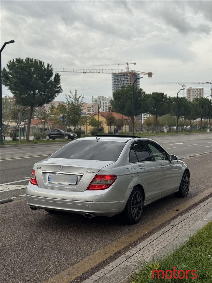 2010' Mercedes-Benz C 250 photo #3