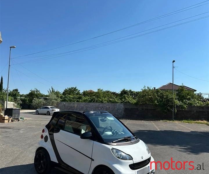 2010' Smart Fortwo photo #3