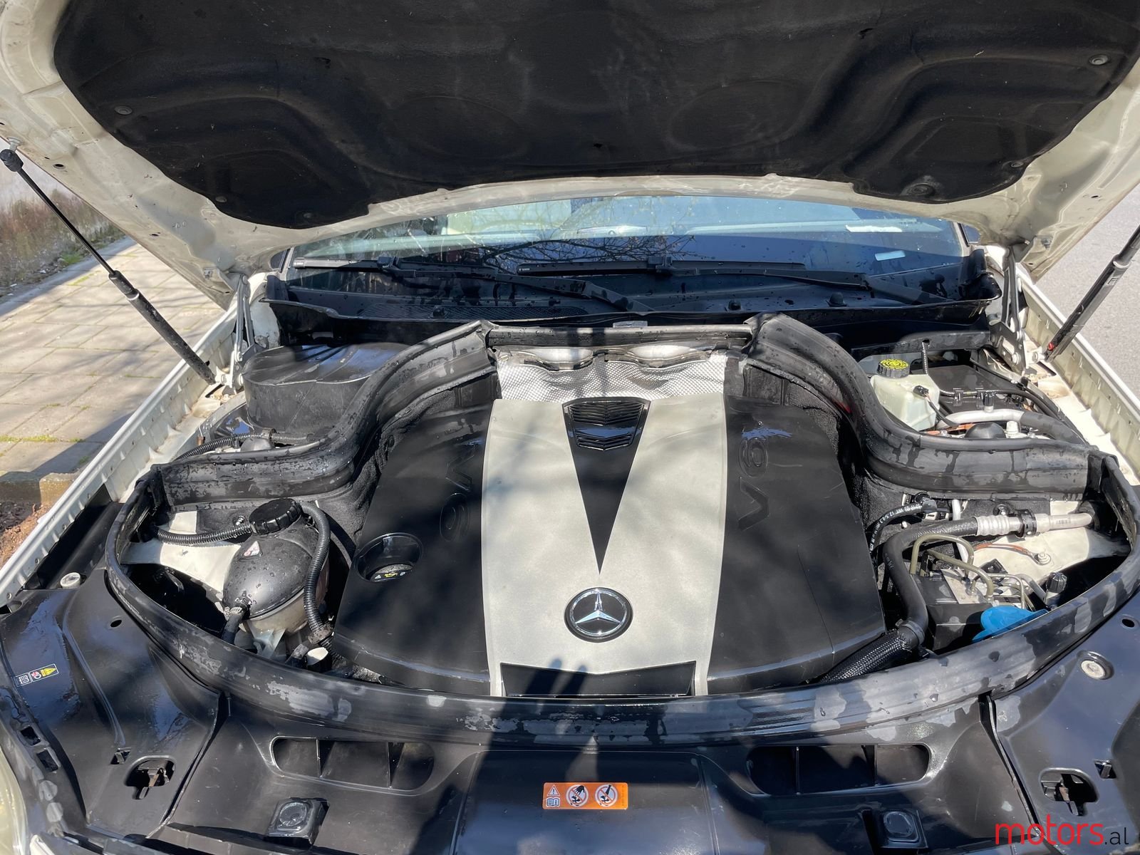 2008' Mercedes-Benz CLK 320 photo #3