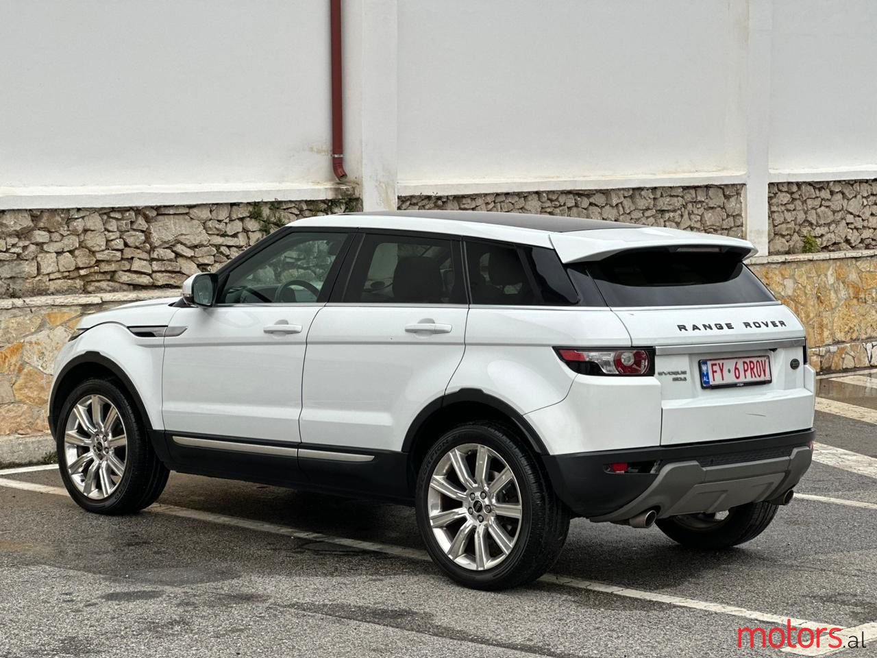 2012' Land Rover Range Rover Evoque photo #2