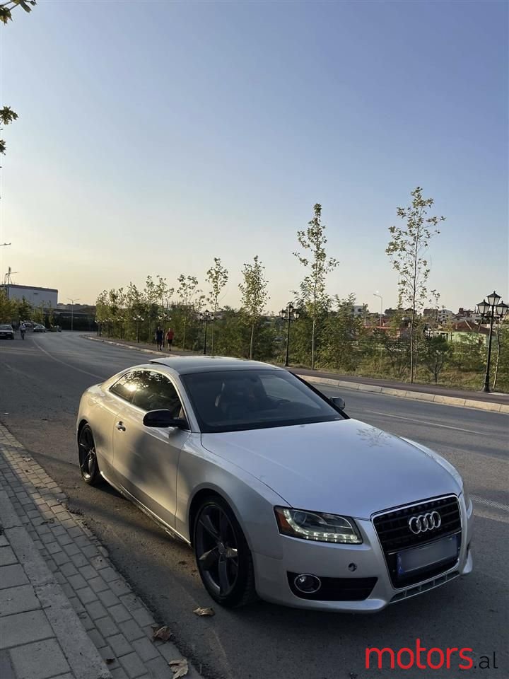 2010' Audi A5 photo #3