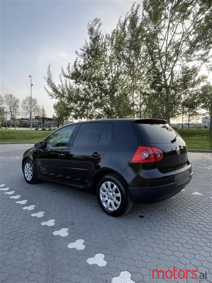 2006' Volkswagen Golf photo #4