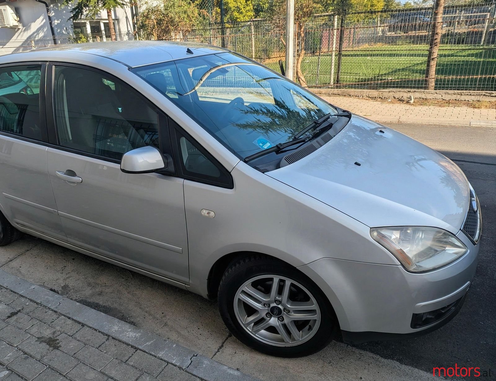 2007' Ford C-MAX photo #3