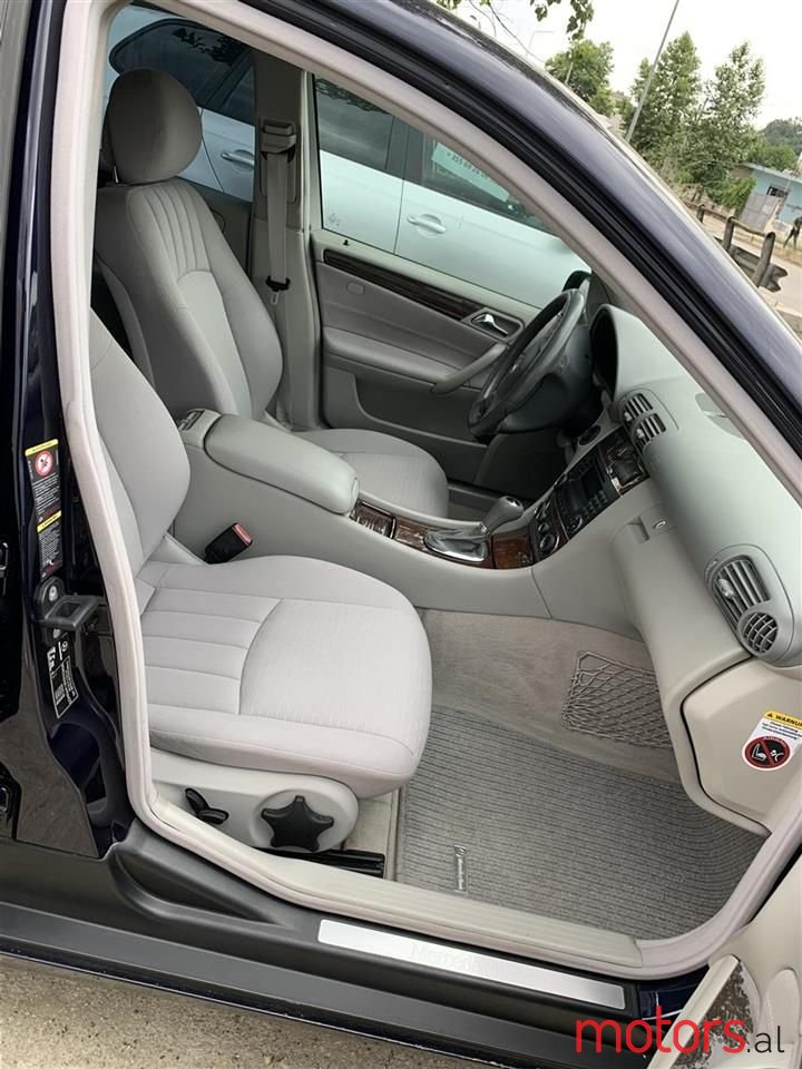 2007' Mercedes-Benz C 220 photo #6