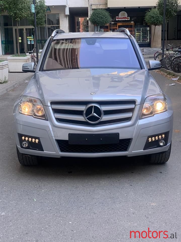 2010' Mercedes-Benz GLK 220 photo #6