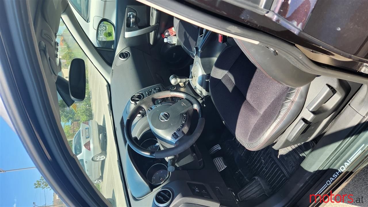 2009' Nissan Qashqai photo #6