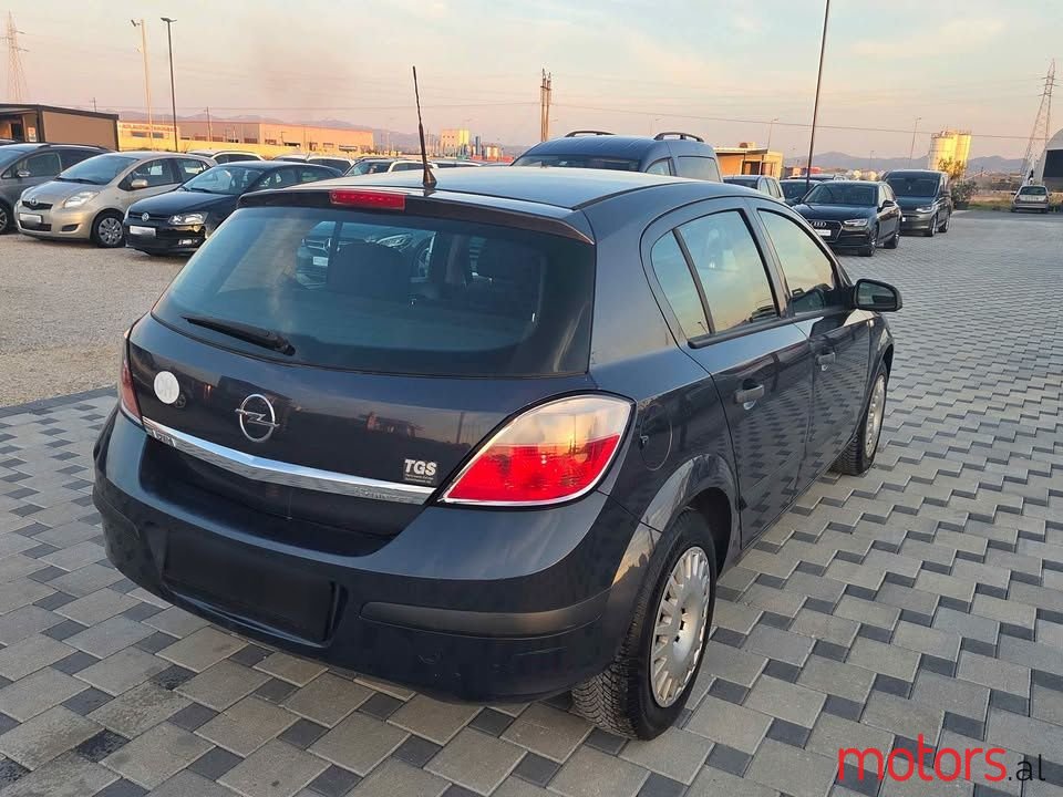 2007' Opel Astra photo #3