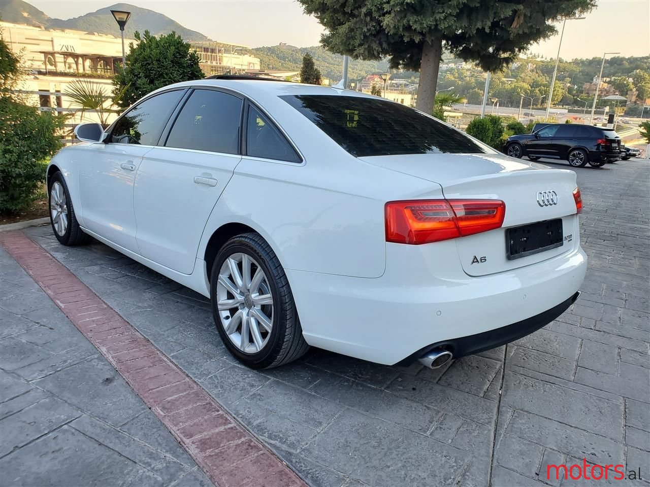 2013' Audi A6 photo #2