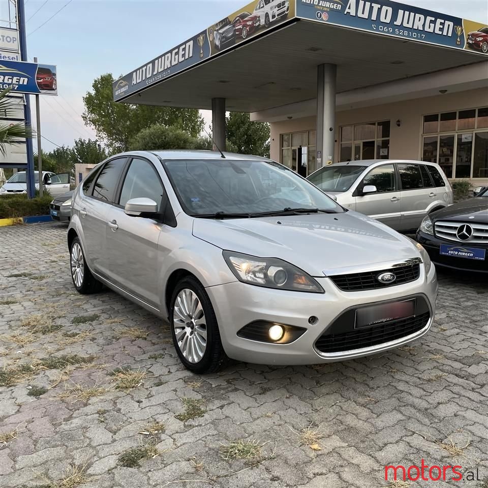 2009' Ford Focus photo #2