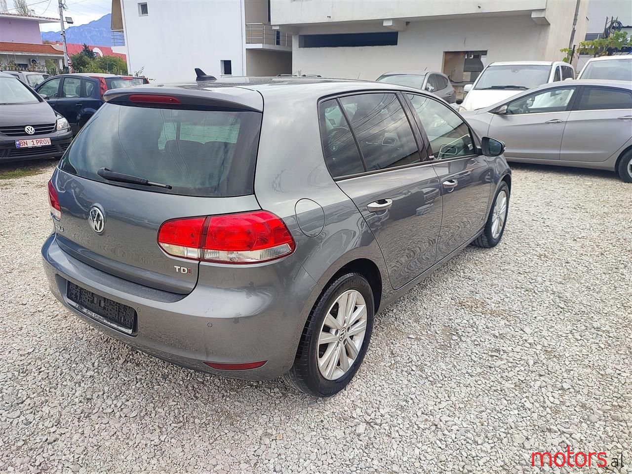 2012' Volkswagen Golf photo #3