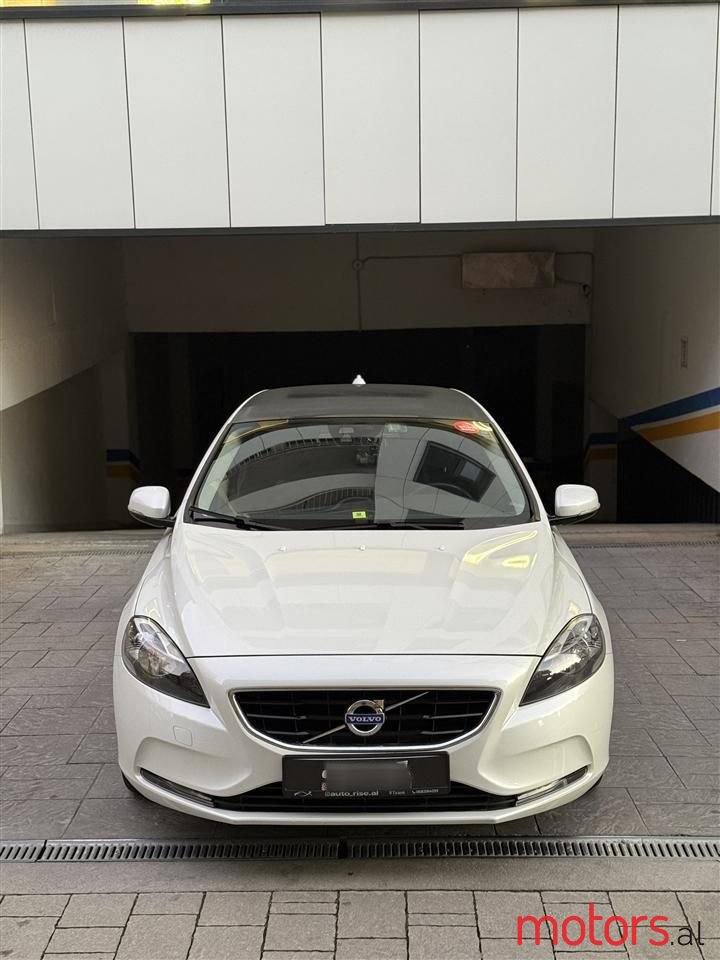 2014' Volvo V40 photo #5