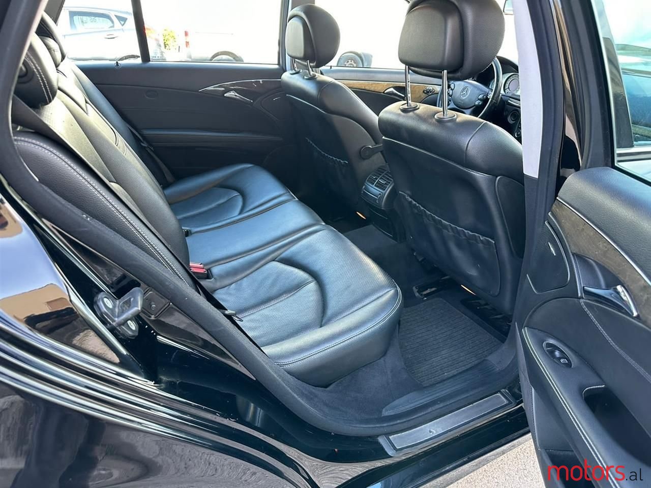 2007' Mercedes-Benz E 280 photo #5