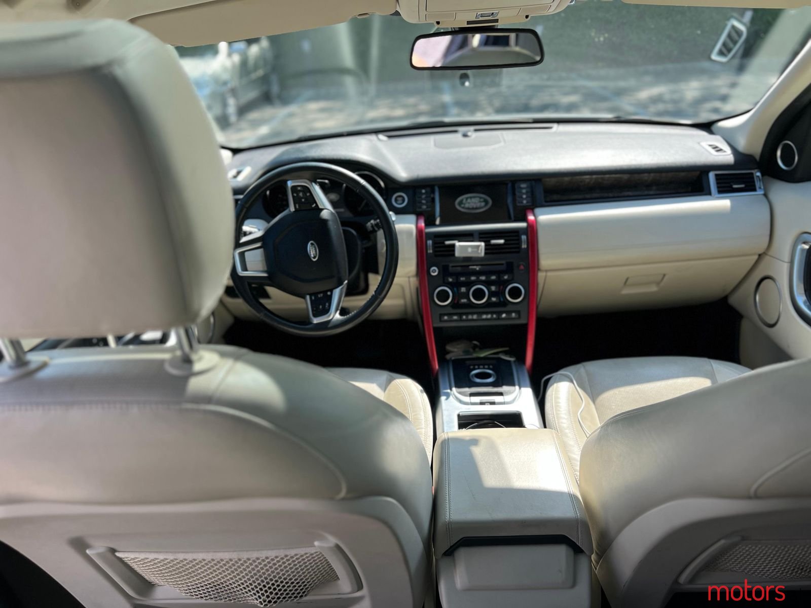 2016' Land Rover Range Rover Sport photo #3