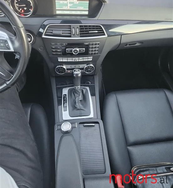 2013' Mercedes-Benz C 220 photo #6