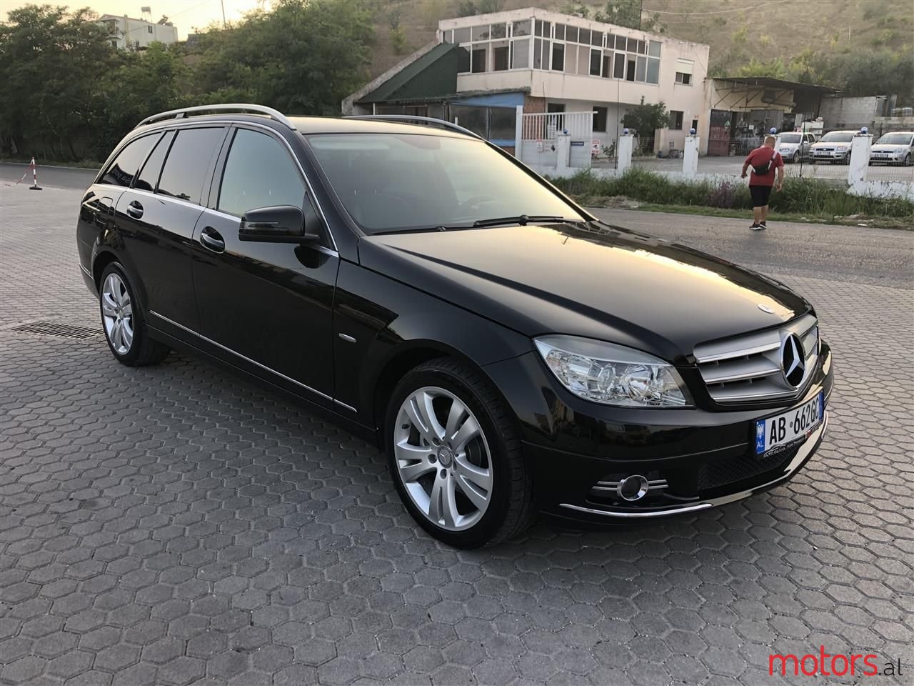 2009' Mercedes-Benz C 220 photo #2