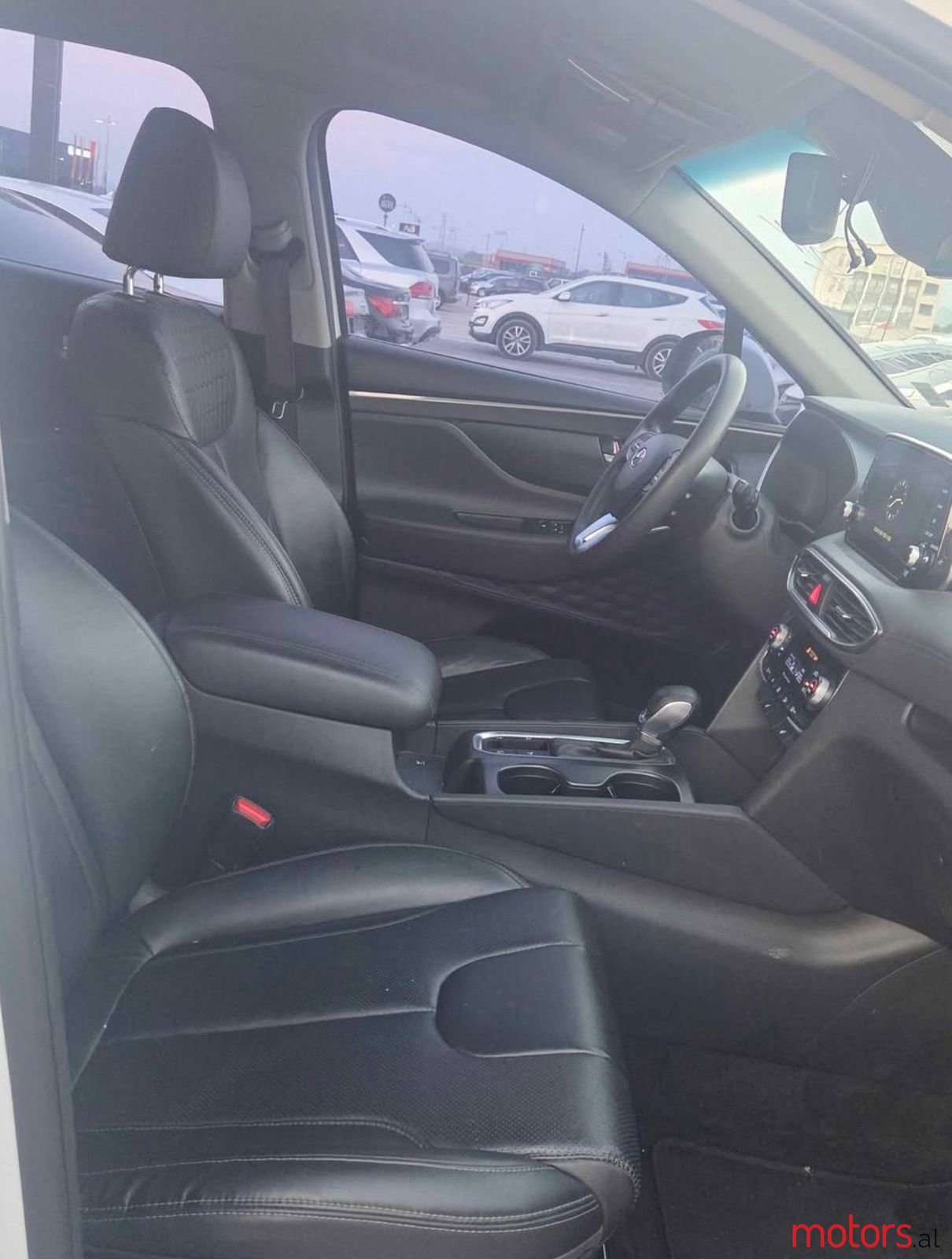 2019' Hyundai Santa Fe photo #6
