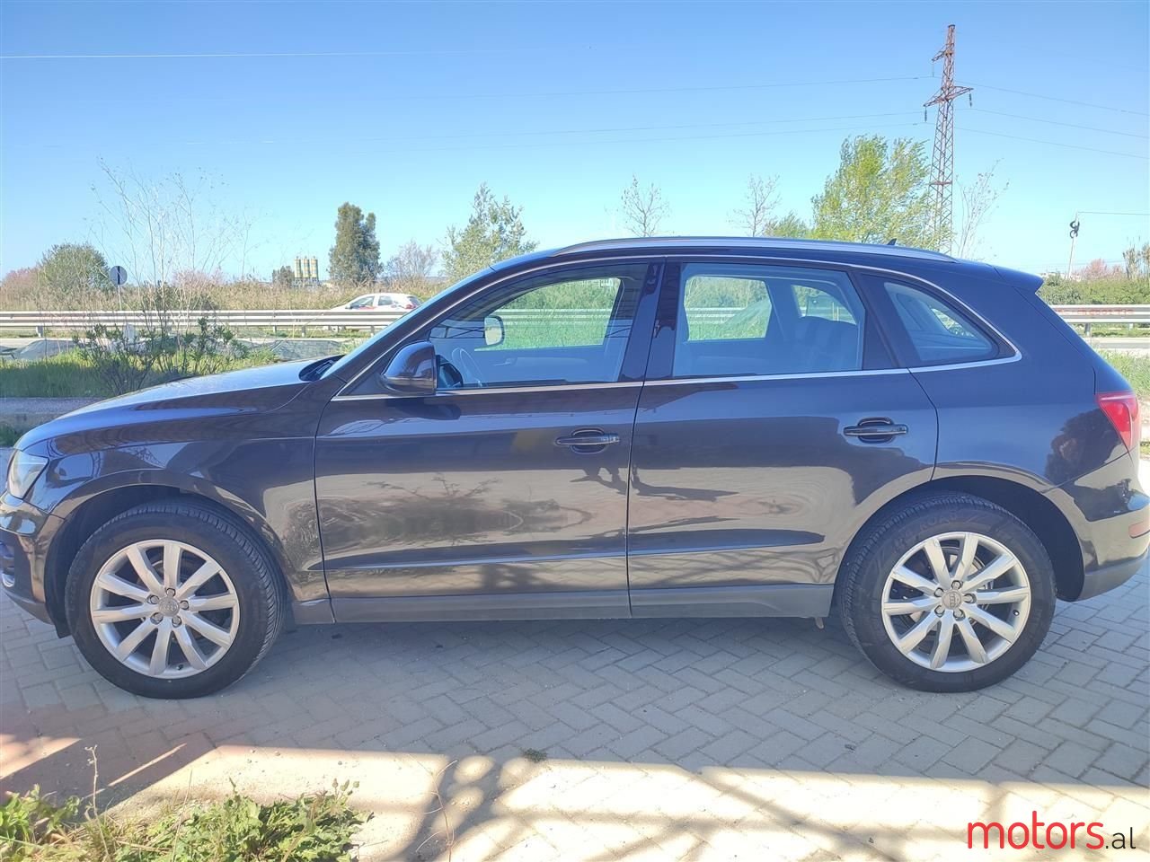 2010' Audi Q5 photo #1