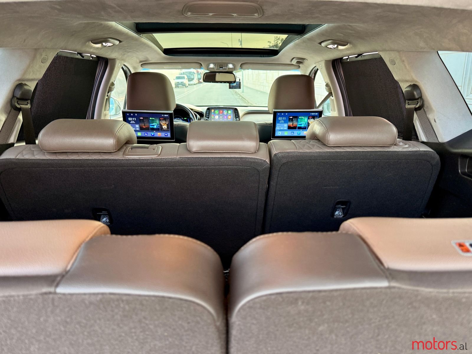 2018' Hyundai Santa Fe photo #6