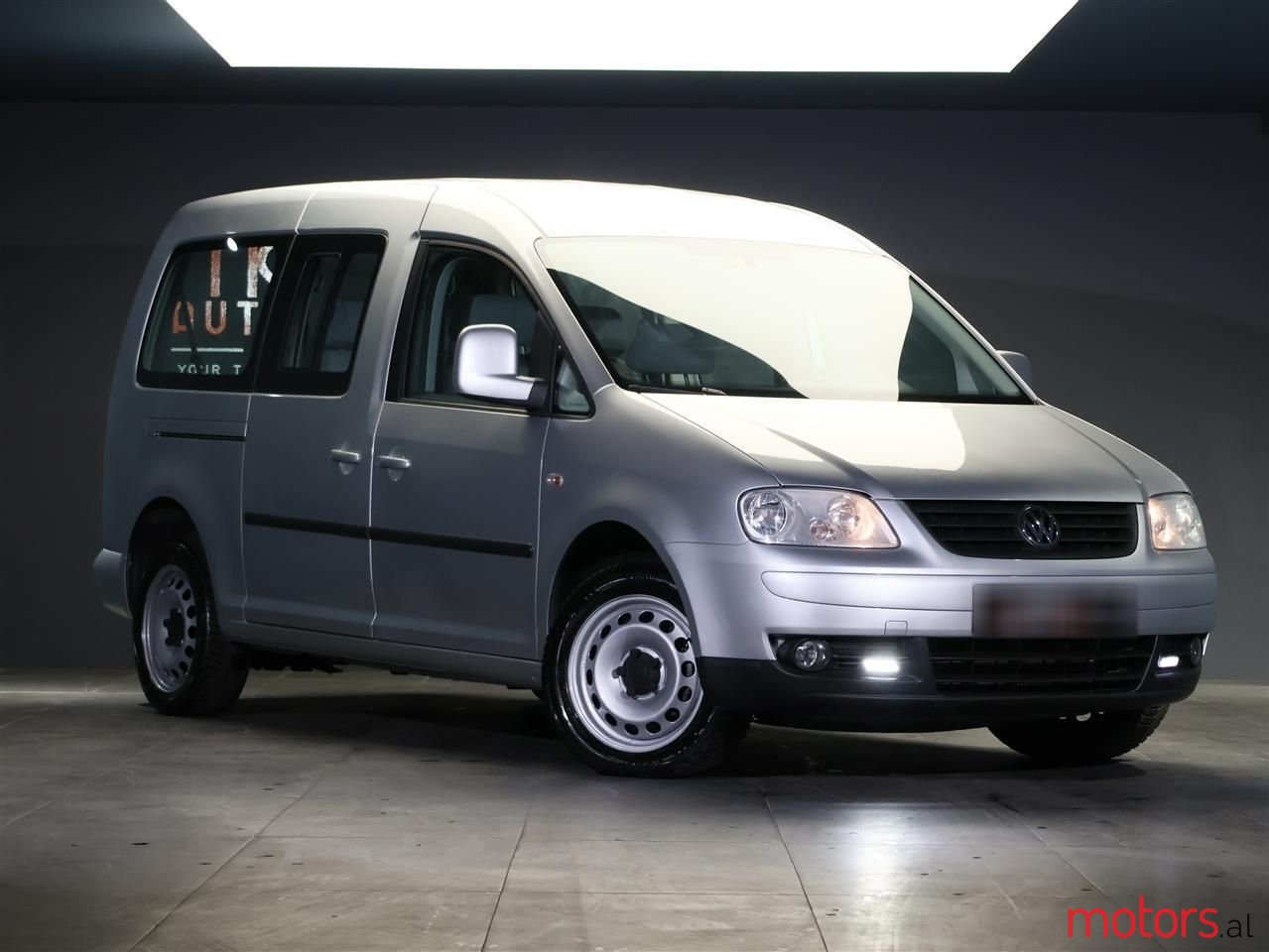 2010' Volkswagen Caddy photo #1